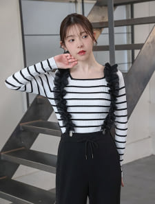 配色スクエアネックリブニット