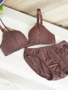 丸胸レーシィノンワイヤーブラ＆ショーツセット06