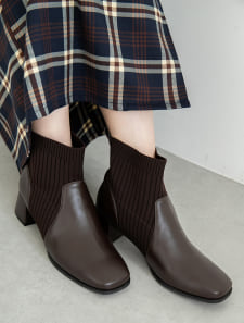 スクエアトゥソックスブーツ