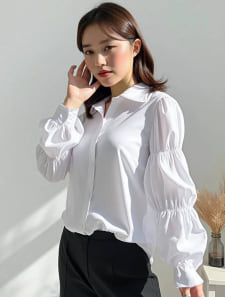 袖ギャザーシャーリングブラウス