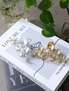 パールウェーブヘアクリップ