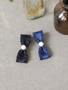 パールリボンヘアクリップ