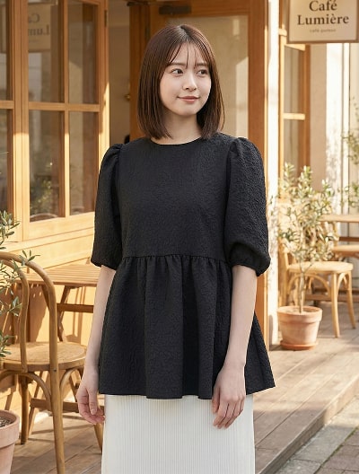 ふくれジャガードギャザー五分袖ブラウス