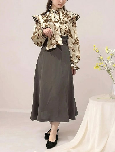 【U150サイズあり】フラワープリントボウタイドッキングワンピース