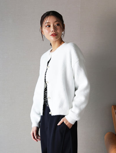 パールボタンシャギーカーディガン