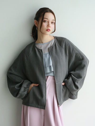 ノーカラーブルゾン