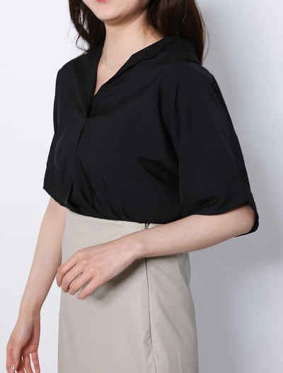 スキッパーノーブルブラウス