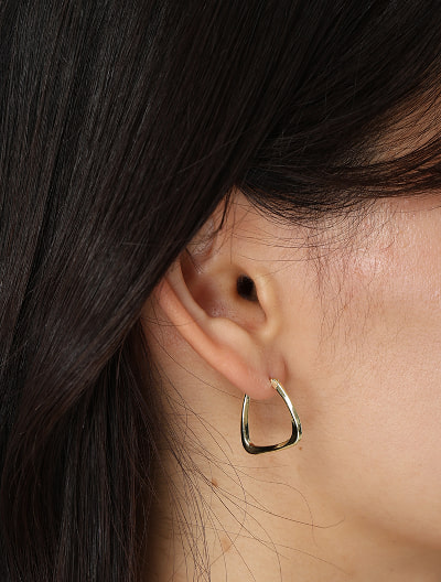 スクエアヴィンテージフープピアス