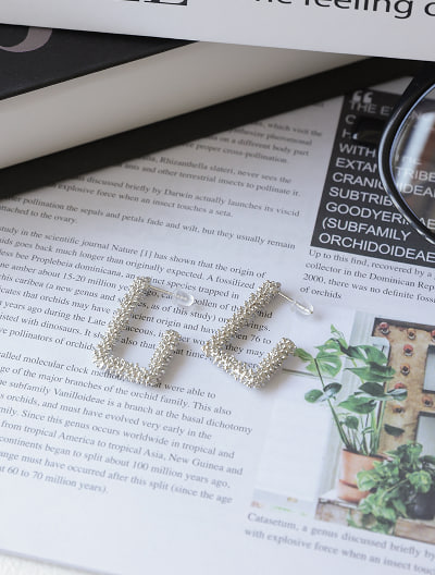 バブルスクエアフープピアス