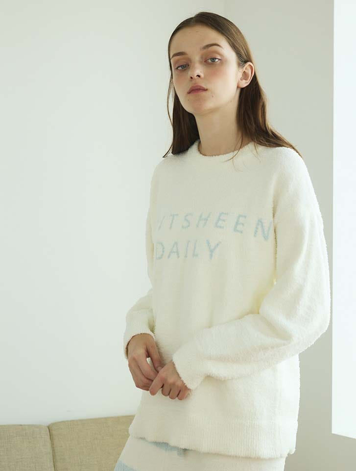 【ルームウェア】ロゴ入りもこもこプルオーバー