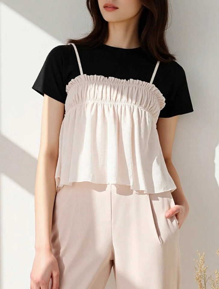 ギャザービスチェ付きTシャツ