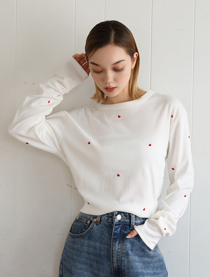 ハート刺繍カットソー