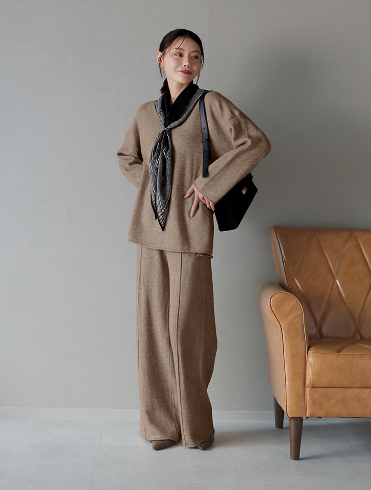 ニットパンツセットアップ