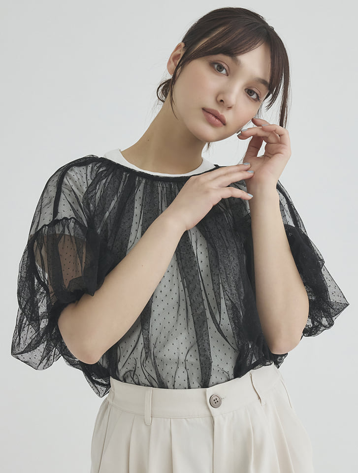 ドットチュールギャザーブラウス