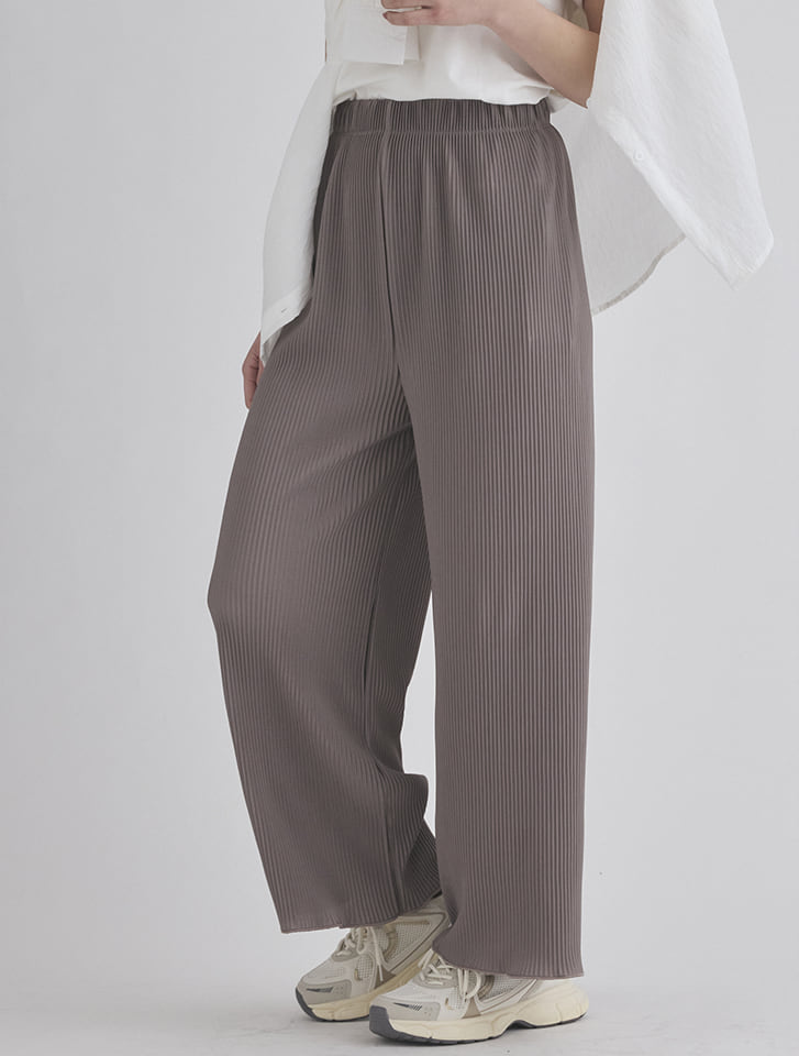 裾メローリブパンツ