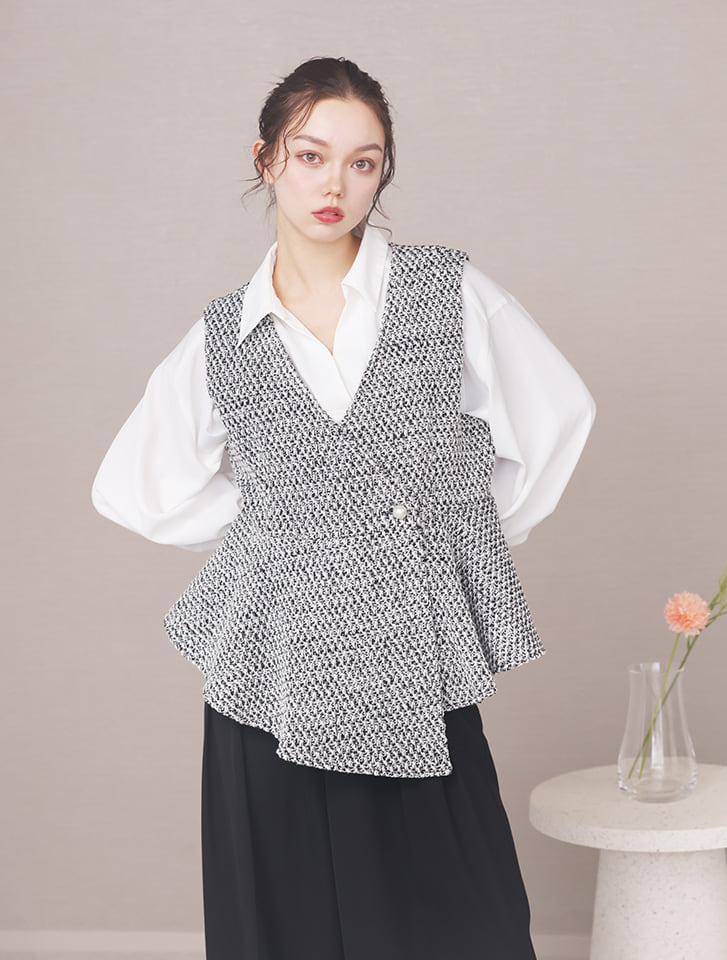 パールボタンツイードジレベスト