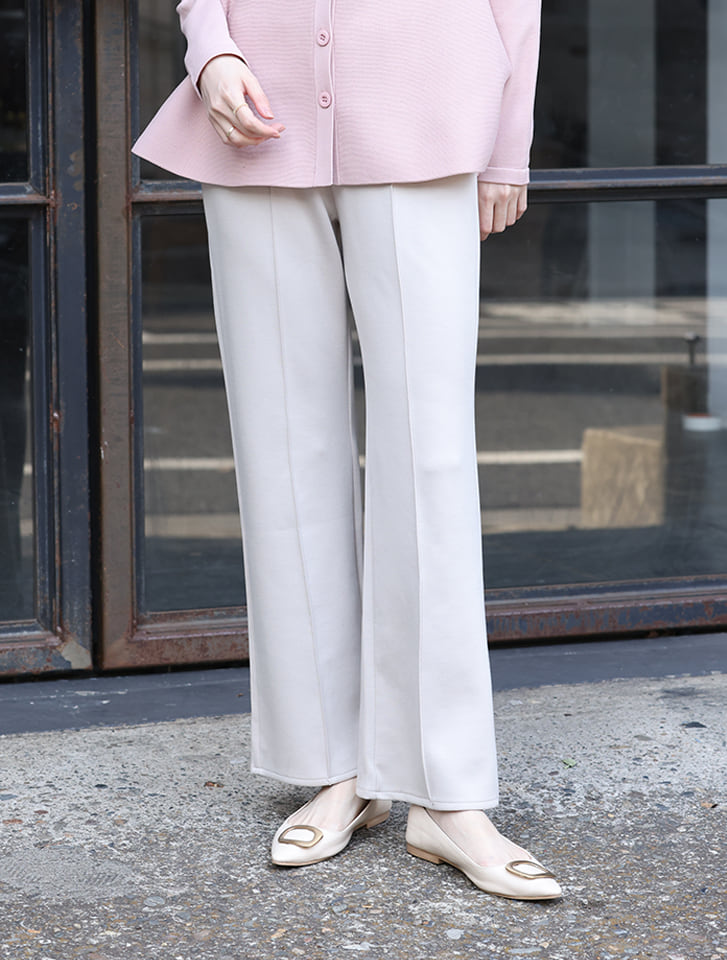 ボンディングセミフレアパンツ