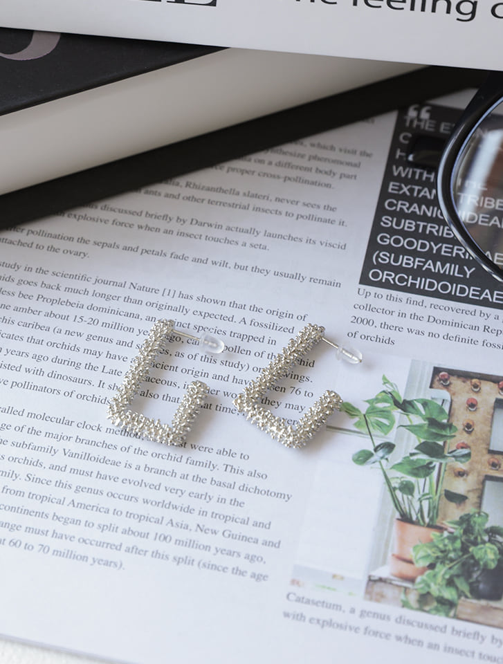 バブルスクエアフープピアス