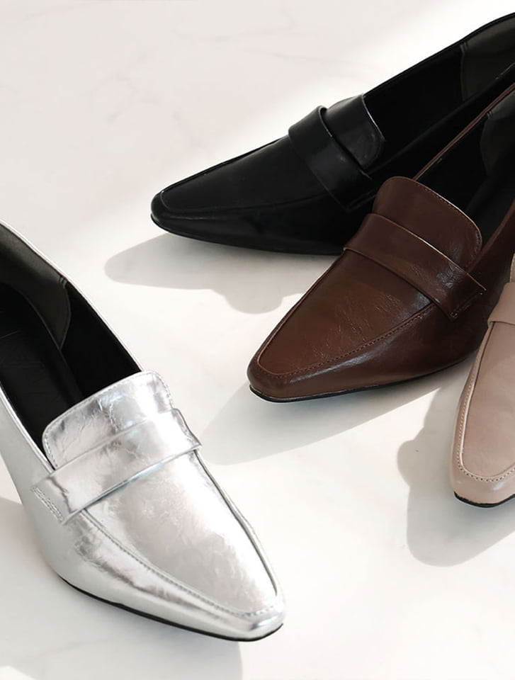 スクエアトゥデザインヒールローファーパンプス