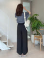 ドロスト付きフェイクボタンリラックスパンツ