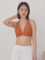 魅せるアウターランジェリー