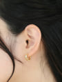 チェーンパヴェスクエアフープピアス